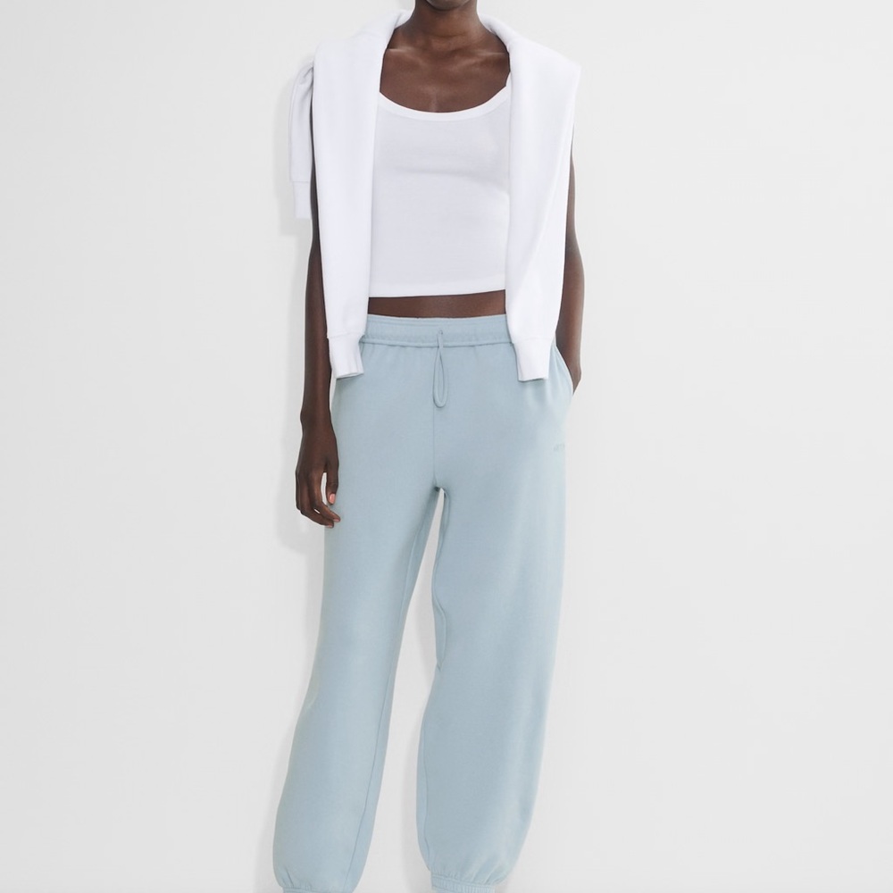 Aritzia - Super Fleece Relaxed Jogger Women's Pants